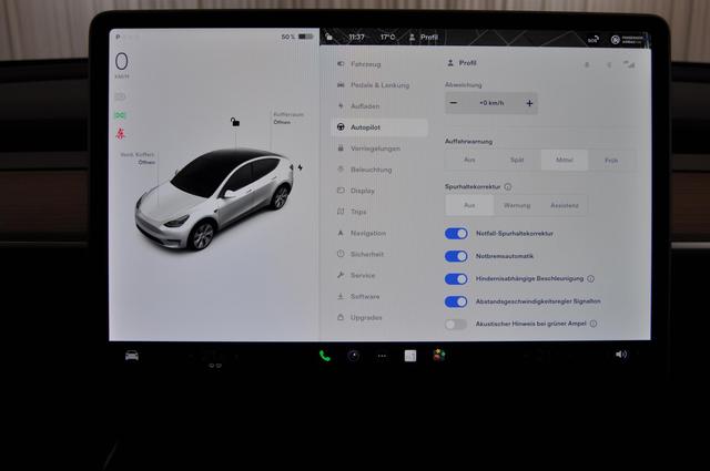 Bildschirm Schutzfolie für Model Y und 3 – Tesla Ausstatter